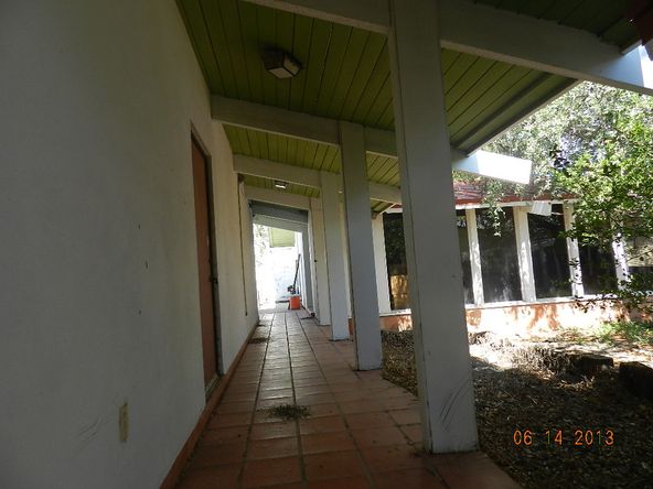 Stephen & Sue Lau Building: 1 Spring Dr, Fort Stockton, TX 79735